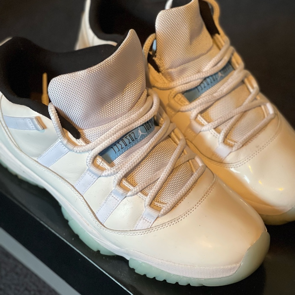2021 Air Jordan 11 Retro Low GS 'Legend Blue (Size 12)